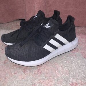 Women’s Adidas Swift shoes size 8.5